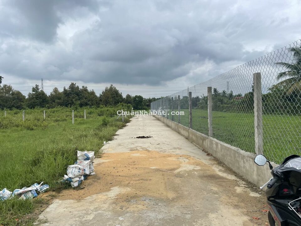 5x30 TC Đường Bê tông Sát nhựa Nông Trường, Dân cư Đông chỉ 640tr