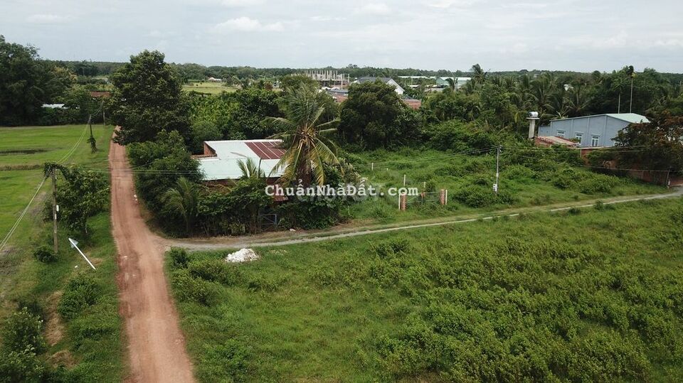 Đất gần chợ Phước Thạnh, mt đường 4m liền kề Cao tốc Mộc Bài