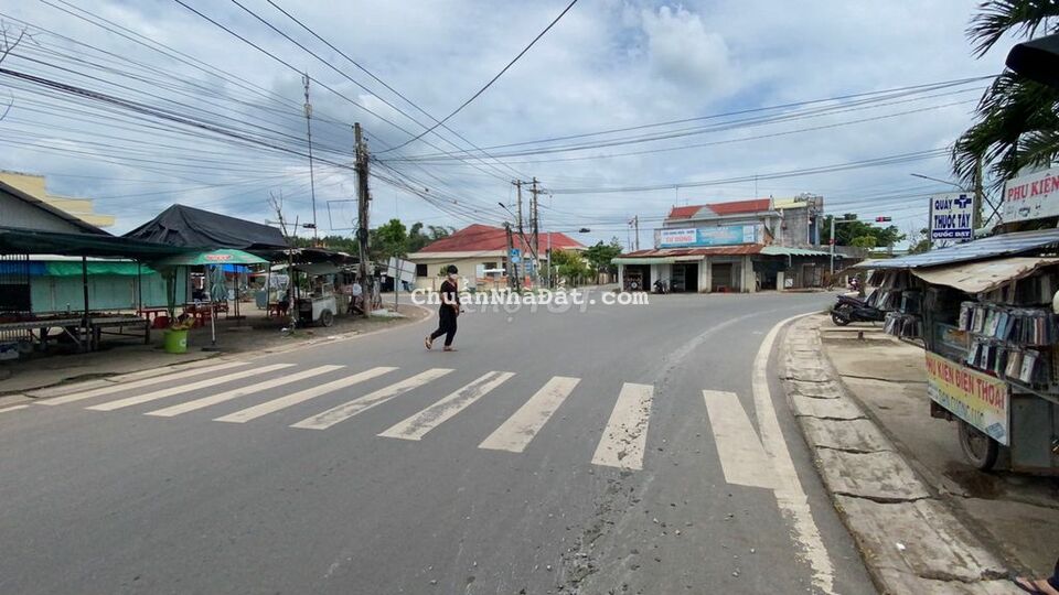 175m2 Ngay KCn Phước Đông, MT đường Betong giá đường đất chỉ 1 nền