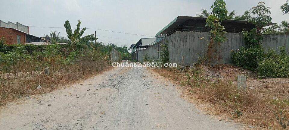 6,5x31 full thổ cư, chủ ngộp ngân hàng. Gần KCN. Bán gấp 550tr