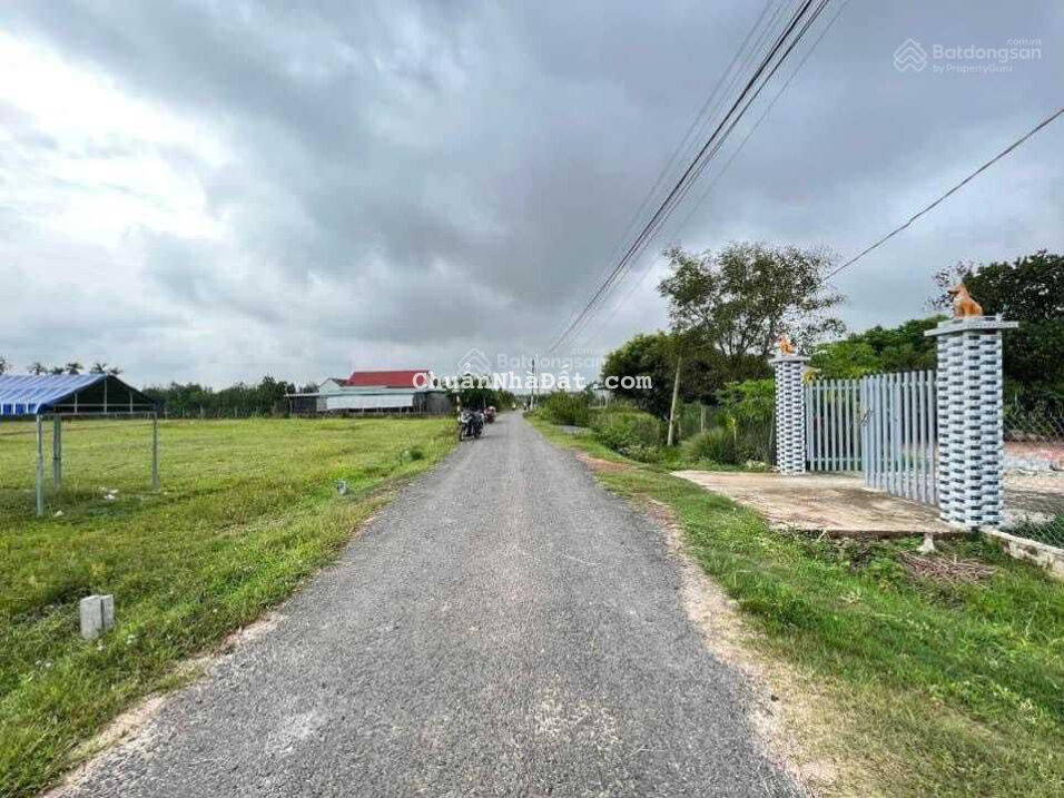 Hiện tại chủ cần bán nhanh 03 lô đất để lo công việc ngay KCN Phước Đông 1ty5, 555m2 (330m2 thổ)