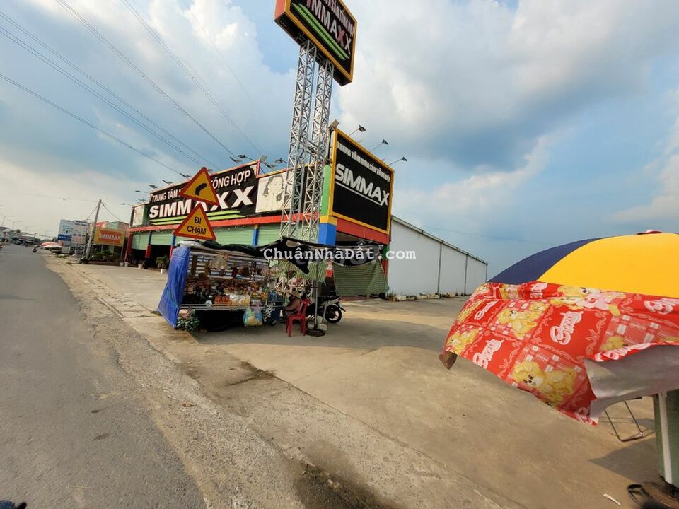 15m mặt tiền nhựa. Ngay cổng chính KCN hiện hữu. Chủ thiện chí bán. 15m mặt tiền nhựa. Ngay cổng chính KCN hiện hữu. Chủ thiện chí bán.