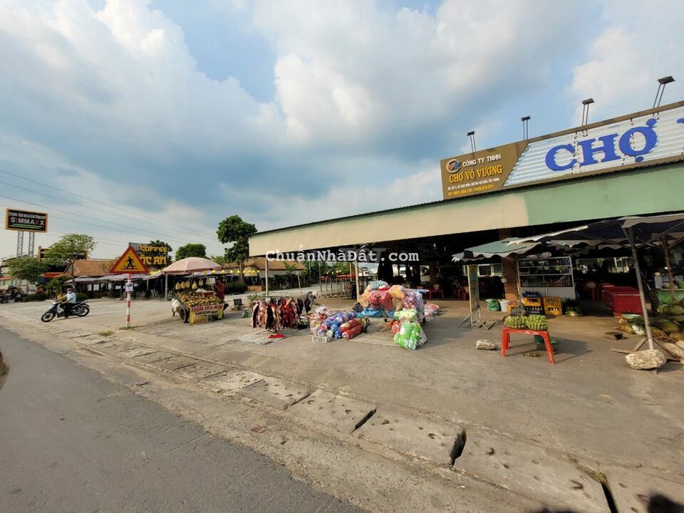 15m mặt tiền nhựa. Ngay cổng chính KCN hiện hữu. Chủ thiện chí bán. 15m mặt tiền nhựa. Ngay cổng chính KCN hiện hữu. Chủ thiện chí bán.