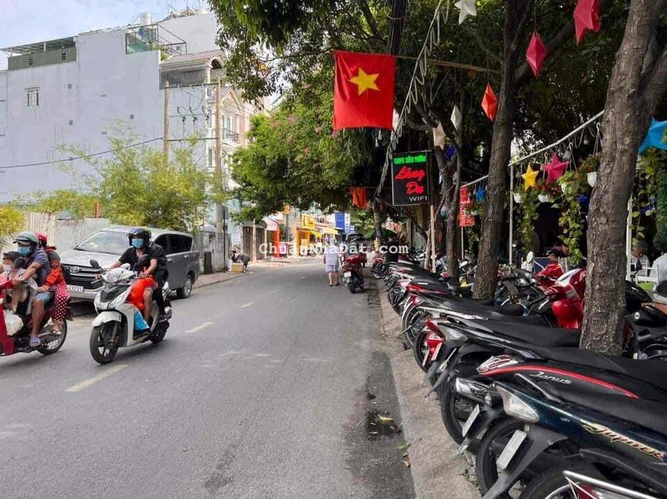 HXH 1TRỤC_50M RA MẶT TIỀN_SỔ VUÔNG_CHÍNH CHỦ GẦN 30NĂM ĐƯỜNG SỐ 8,P11 HXH 1TRỤC_50M RA MẶT TIỀN_SỔ VUÔNG_CHÍNH CHỦ GẦN 30NĂM ĐƯỜNG SỐ 8,P11