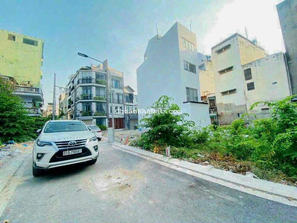 Bán gấp đất Dương Quảng Hàm 4x15 khuôn đẹp vuông vức chỉ 5,1tỷ