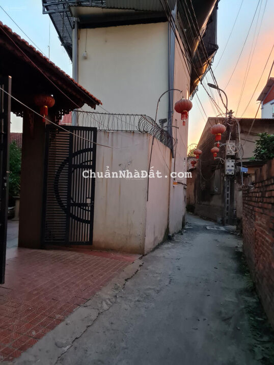 Bán đất 30,5m2 tại đường hoa thám, La Phù 1.3 tỷ gần ngay sau khu D Geleximco Lê Trọng Tấn