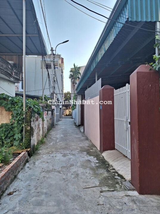 Bán đất Di Trạch 30m2, đất, ngõ rộng, gần phố, giá chào 1.5 tỷ