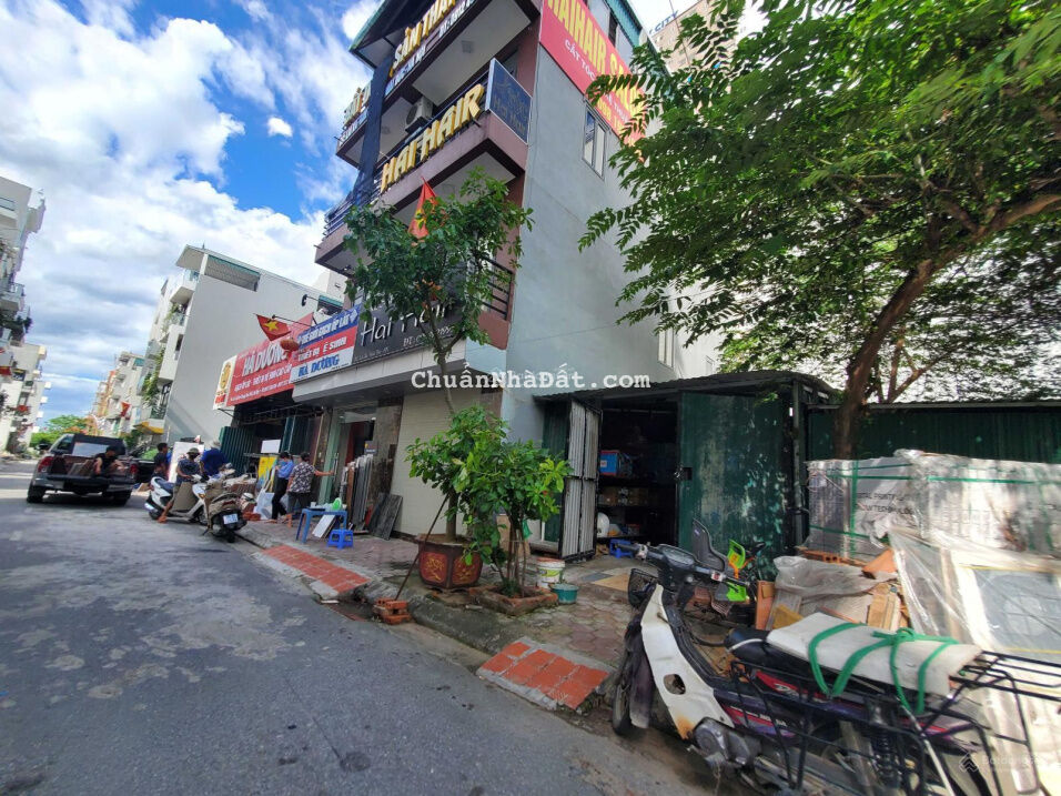 BÁN ĐẤT DV BỒ CÂU CHIẾN SĨ - ĐH THÀNH ĐÔ - QL32 - CHỈ 4.8 TỶ - 80M2 * 7M - CHIA LÔ - ĐƯỜNG 9M