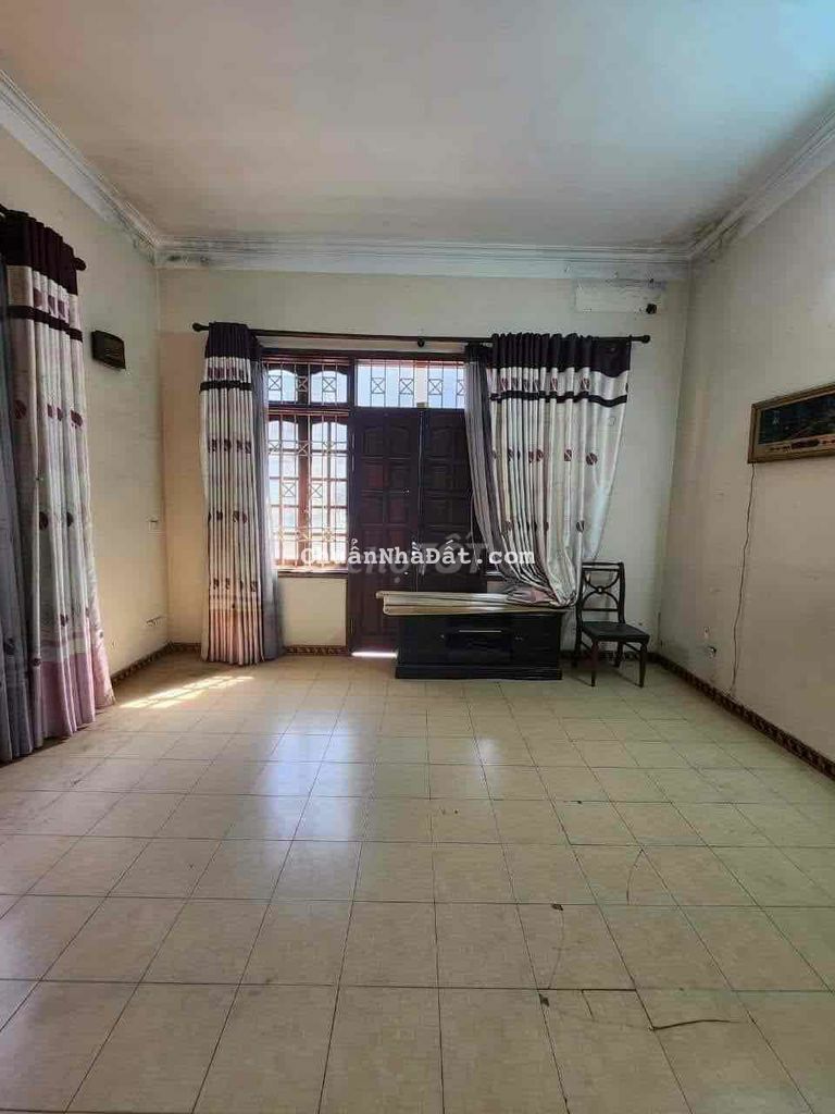 Bán 83M đất sổ đỏ ngõ ô tô tải đỗ cửa phố Hồ Đền Lừ quận Hoàng mai