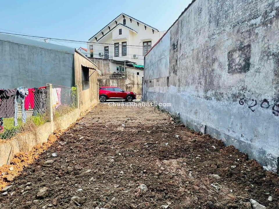 ĐẤT KIỆT OTO 106 HẢI TRIỀU 73m2 2,0x tỷ sát AN ĐÔNG VILLA