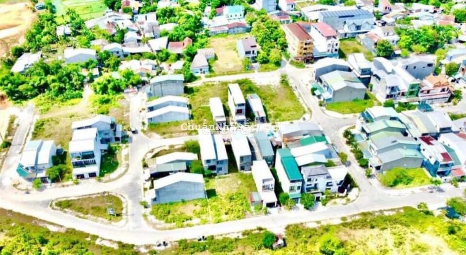 SIÊU PHẨM KQH ĐẠI HỌC HUẾ 81m2-ĐƯỜNG NHỰA Ô TÔ TRÁNH NHAU SIÊU PHẨM KQH ĐẠI HỌC HUẾ 81m2-ĐƯỜNG NHỰA Ô TÔ TRÁNH NHAU