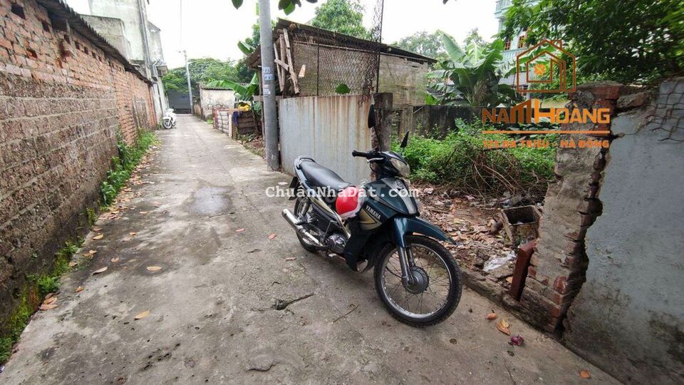 Nhỉnh 1 tỷ có lô đất Vuông vắn, Không lỗi phong thủy, ô tô đỗ cửa