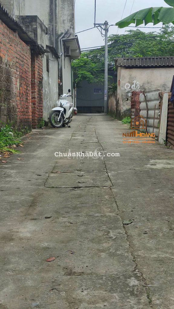 Nhỉnh 1 tỷ có lô đất Vuông vắn, Không lỗi phong thủy, ô tô đỗ cửa