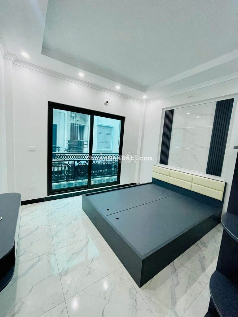 1.6 tỷ có ngay 32m đất Vận Nội - Phú Lương ba gác đỗ cửa.