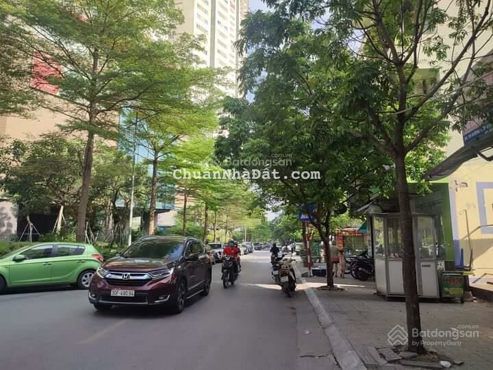 Ô tô vào nhà, mảnh đất vuông đẹp Lê Hồng Phong, Hà Đông S=55m2, MT 5,3m, giá 6,4 tỷ Ô tô vào nhà, mảnh đất vuông đẹp Lê Hồng Phong, Hà Đông S=55m2, MT 5,3m, giá 6,4 tỷ