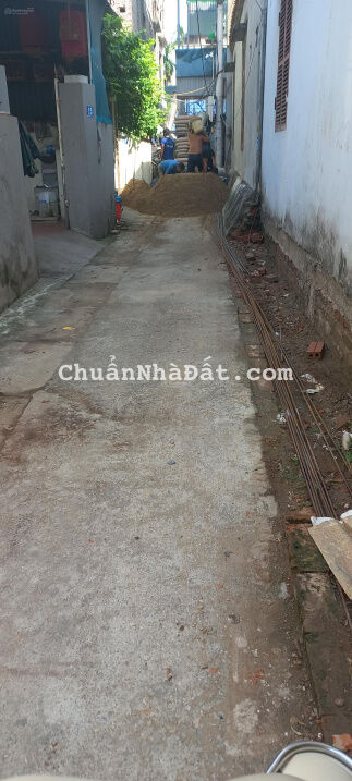 Không còn lô nào rẻ hơn. Đất quận Hà Đông dt 60m2, 1,5 tỷ tổ 14 Yên Nghĩa, lh 0362088669 E Thúy