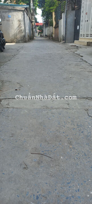 Không còn lô nào rẻ hơn. Đất quận Hà Đông dt 60m2, 1,5 tỷ tổ 14 Yên Nghĩa, lh 0362088669 E Thúy
