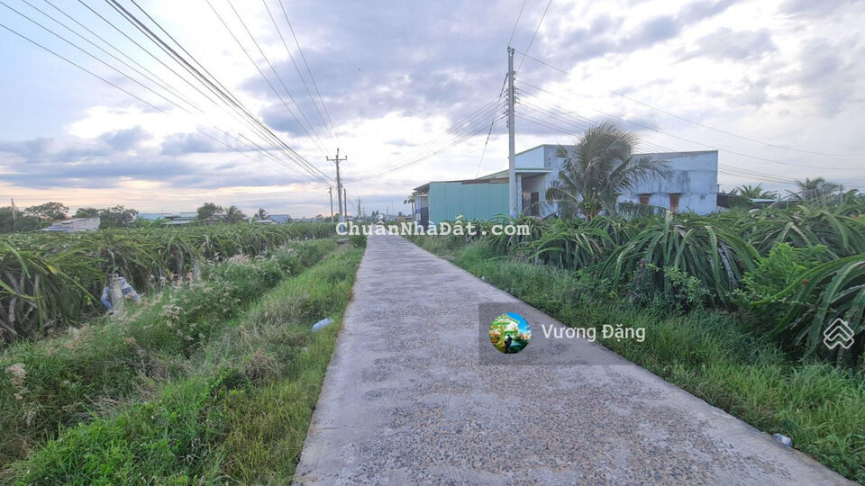 Lô đất đẹp 2 mặt tiền 2395m2 quy hoạch thổ cư thị trấn Phú Long gần trung tâm TP Phan Thiết giá tốt