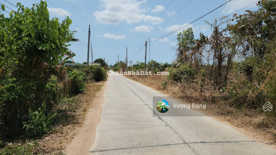 Cần bán lô đất đẹp 6482m2 quy hoạch 100% thổ cư cách trung tâm TP Phan Thiết chỉ 10 phút di chuyển