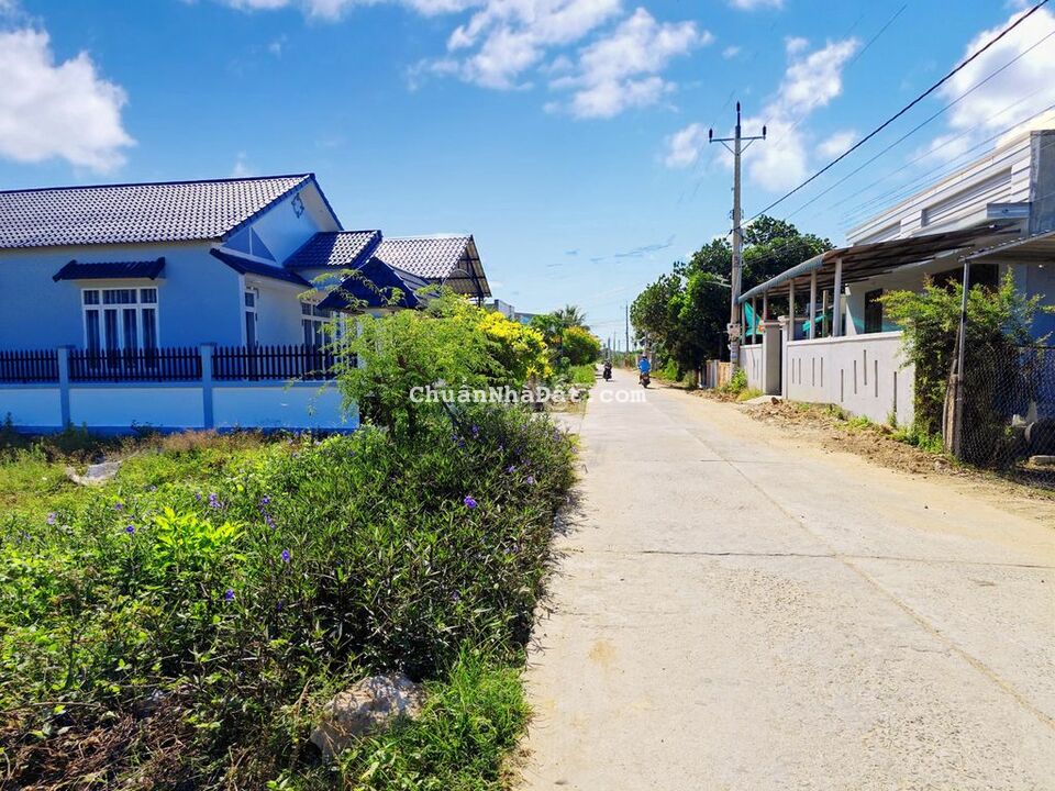 Tôi là chủ đất, Cần bán lô đất 122m2 thổ cư, Đường chính 29m đã chừa