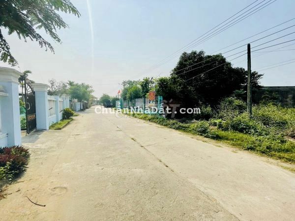 ĐẤT HOÀ TIẾN LÔ GÓC NGANG 5m9 NGAY TRỤC ĐƯỜNG ĐINH THỊ THÔI ĐƯỜNG 7m ĐẤT HOÀ TIẾN LÔ GÓC NGANG 5m9 NGAY TRỤC ĐƯỜNG ĐINH THỊ THÔI ĐƯỜNG 7m