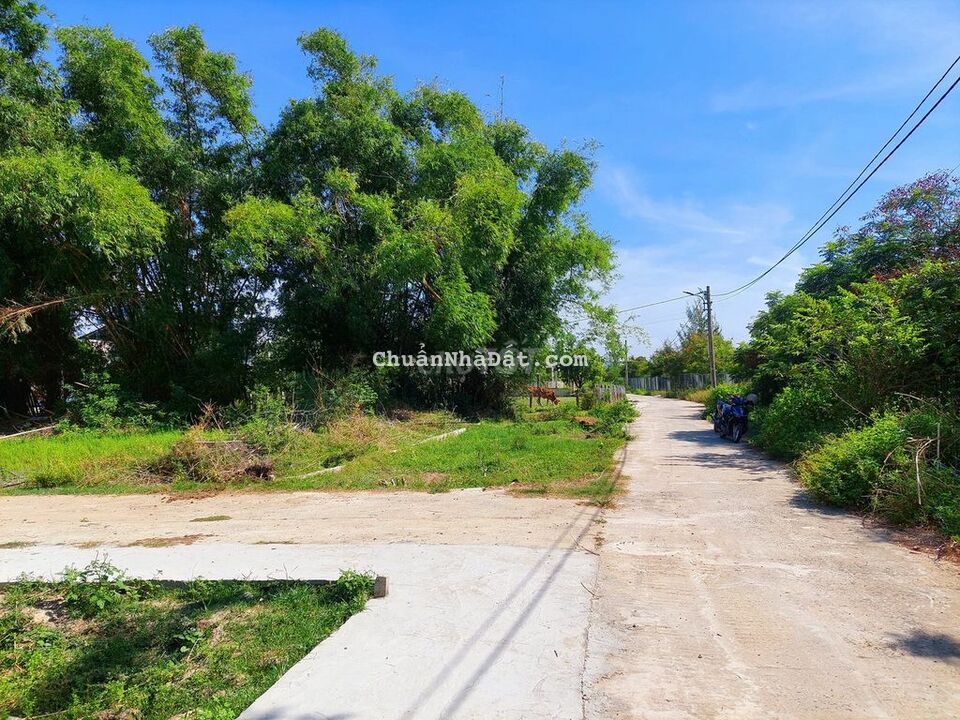 Lô 3 Mặt Kiêt. Nam Sơn. Hòa Tiên gần chợ Lệ Trạch Lô 3 Mặt Kiêt. Nam Sơn. Hòa Tiên gần chợ Lệ Trạch