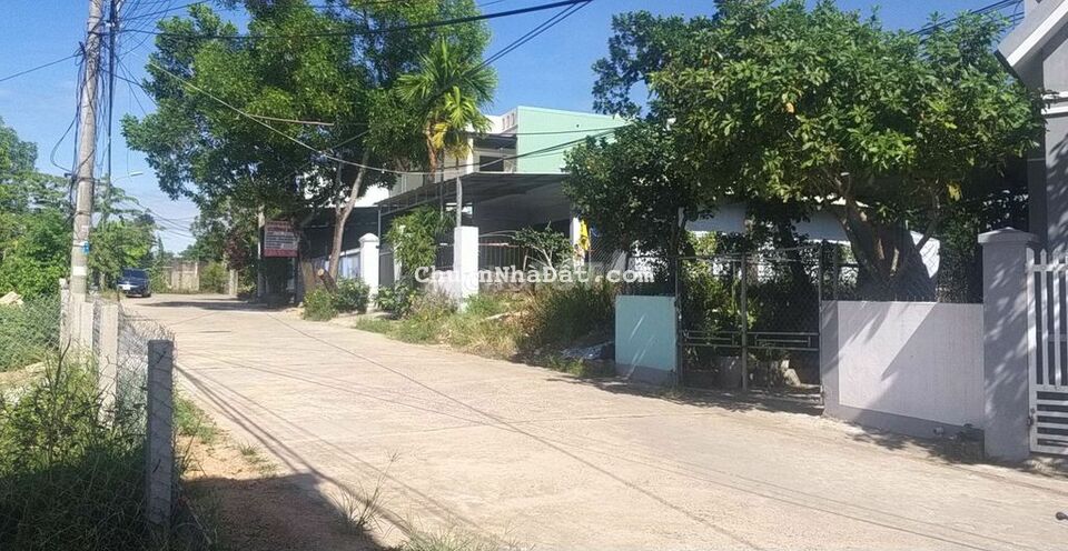 6,1x16m MẶT TIỀN ĐƯỜNG CHÍNH, GẦN QUỐC LỘ