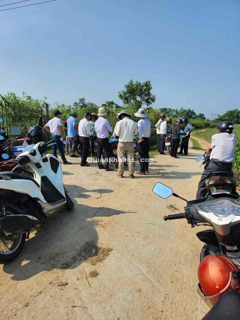 chủ cần bán nhanh hơn 600tr/lô đường 4,5m