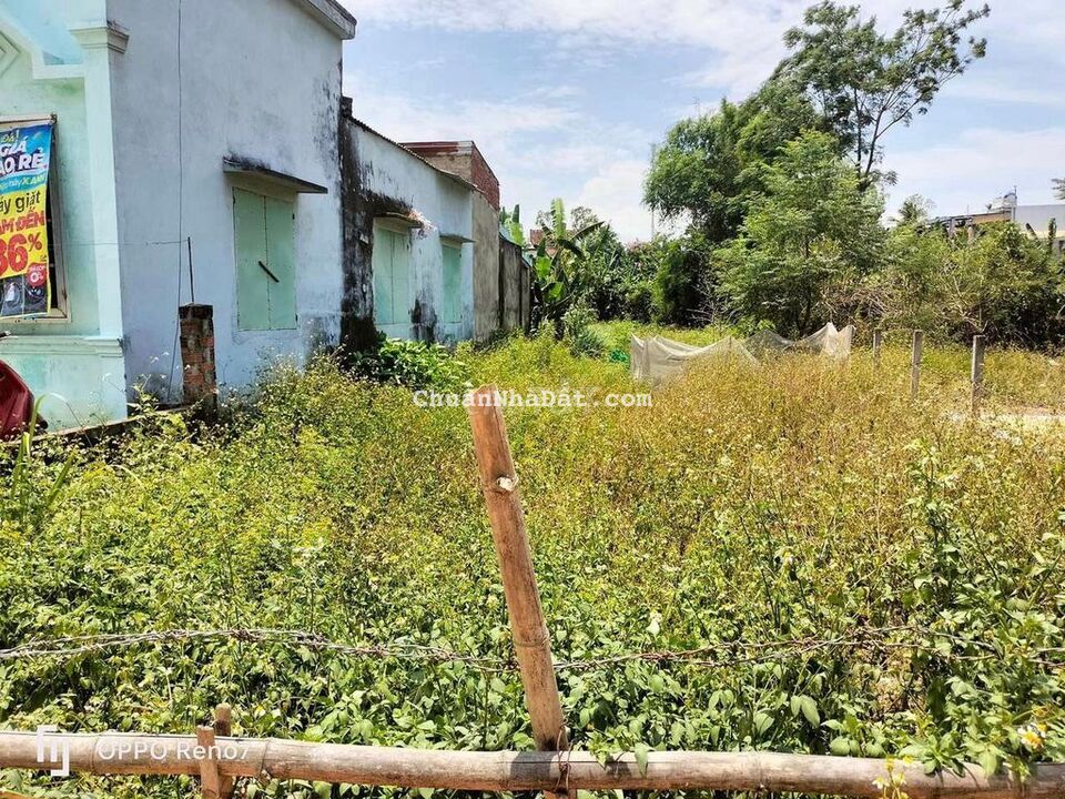 Chủ cần bán gấp lô đất thôn An trạch - hoà tiến