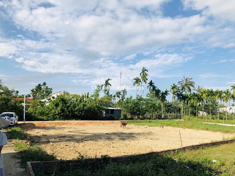 4 lô liền kề Ven Hòa Tiến đường 4,5m sẵn sổ chínhc