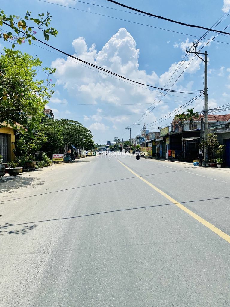 Đường 4m5 Sẵn Sổ Nằm Gần Chợ, Dân Cư Đông Đúc Gần chợ Lệ Trạch