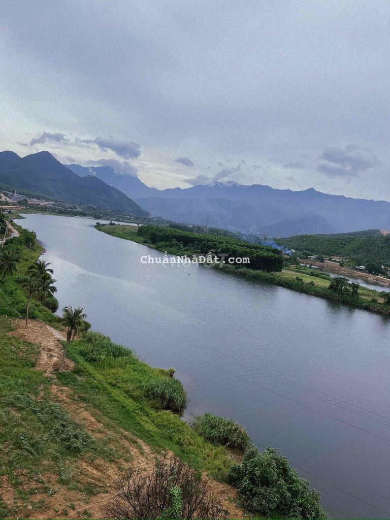 ven sông Cu Đê thôn Trường Định - Hoà Liên 1500m giá rẻ ven sông Cu Đê thôn Trường Định - Hoà Liên 1500m giá rẻ
