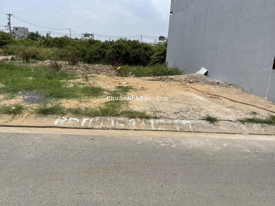 Hụt vốn làm ăn tôi rao bán lô đất 100m2, đường Đặng Thúc Vịnh gần chợ Đông Thạnh giá 824tr