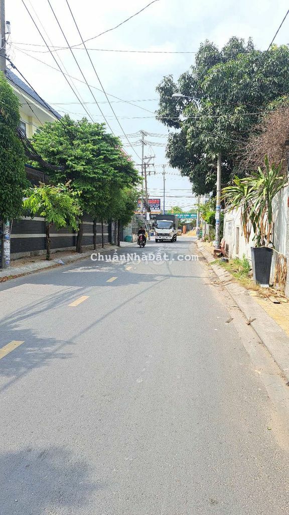 MẶT TIỀN NHỰA 10M BUÔN BÁN ĐẤT SỔ HỒNG RIÊNG 5M DÀI 27M MẶT TIỀN NHỰA 10M BUÔN BÁN ĐẤT SỔ HỒNG RIÊNG 5M DÀI 27M