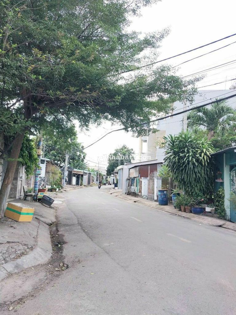 Đất 6x20 mặt tiền Thới Tam Thôn 10