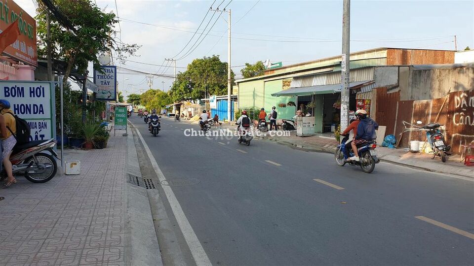 Đất 4m x 30m mặt tiền Nguyễn Thị Thử, gần KDL Sinh Thái Mới HMôn