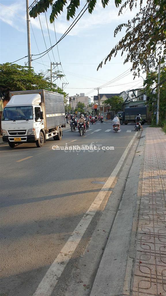 Đất 4m x 30m mặt tiền Nguyễn Thị Thử, gần KDL Sinh Thái Mới HMôn