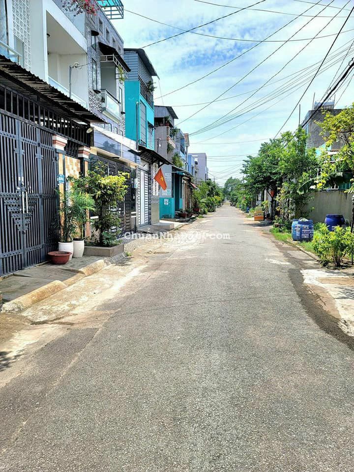 Nhà trệt lửng, Tan Xuân, Hóc Môn, 46m2, 970 triệu, sổ hồng riêng Nhà trệt lửng, Tan Xuân, Hóc Môn, 46m2, 970 triệu, sổ hồng riêng