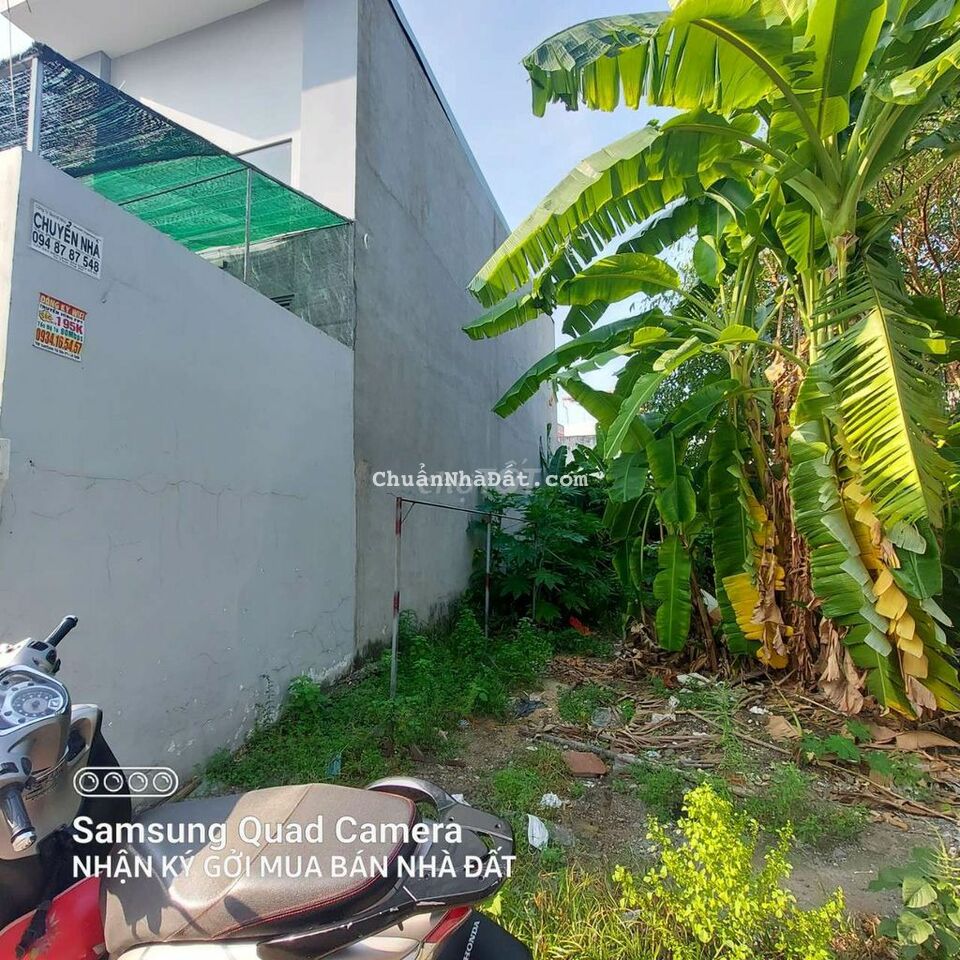 Đất thị trấn hóc môn