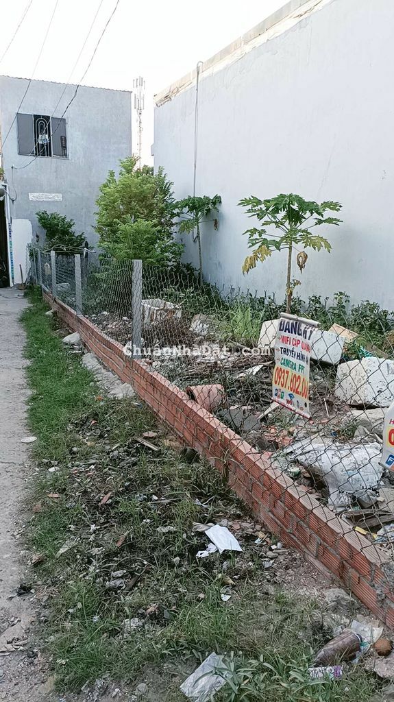 Bán đất thổ cư 4x18 Mặt Tiền đường nhựa thông