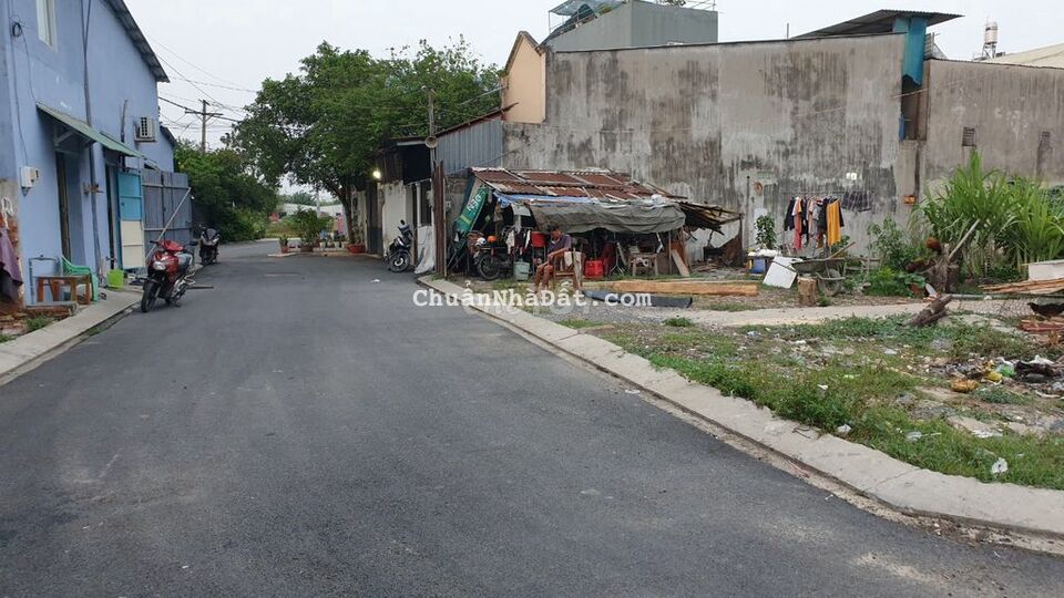 Đất thổ cư 5m x 16m, nhựa 8m, gần Công viên du lịch sinh thái -Hóc Môn