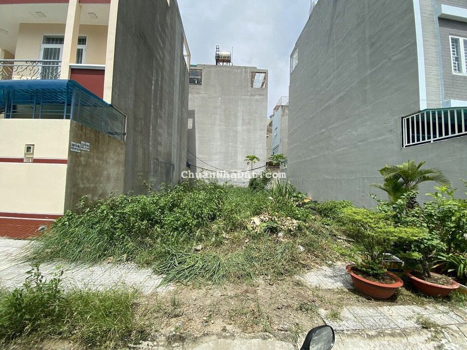 KẸT Tiền Bán Lô Đất Đ.Đông Thạnh-Hóc Môn. DT 85m2 Giá Ngộp còn 1 tỷ 3 KẸT Tiền Bán Lô Đất Đ.Đông Thạnh-Hóc Môn. DT 85m2 Giá Ngộp còn 1 tỷ 3