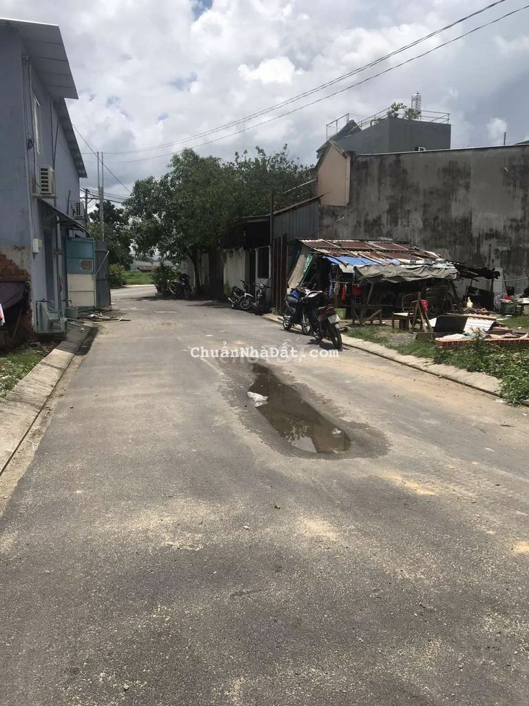 Đất mặt tiền nhựa có vĩa hè 5*18m shr nguyễn thị thử vào 100m