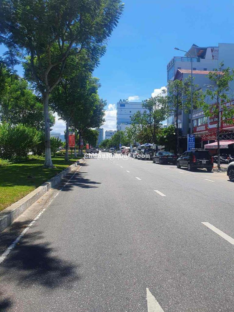 chính chủ bán đất MT 7m5 hoà cường vị trí đẹp