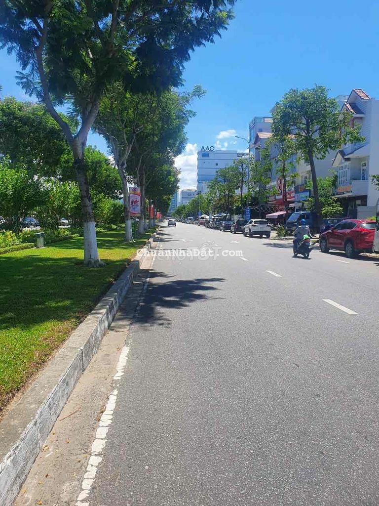 chính chủ bán đất MT 7m5 hoà cường vị trí đẹp