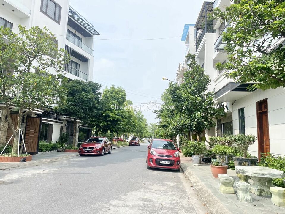 Bán đất 100m2 mặt Vườn Hoa khu đô thị mới Sở Dầu, Hồng Bàng giá 7,3 tỷ