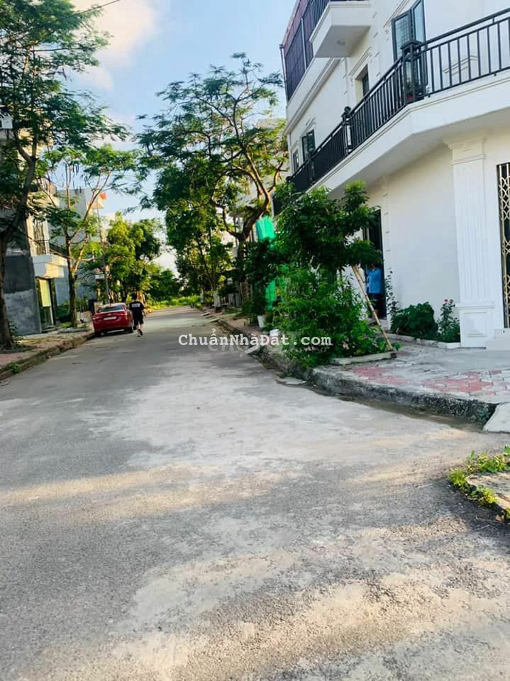 khu phân lô An Trì Trung tâm Quận Uỷ Hồng Bàng.đường phân lô ôtô 11m. khu phân lô An Trì Trung tâm Quận Uỷ Hồng Bàng.đường phân lô ôtô 11m.