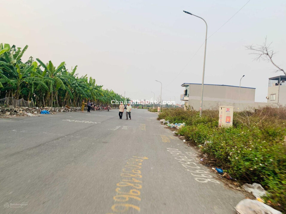 Bán lô đất trung tâm phường Hùng Vương đường 13m giá 2,58 tỷ. LH 0979087664 Bán lô đất trung tâm phường Hùng Vương đường 13m giá 2,58 tỷ. LH 0979087664