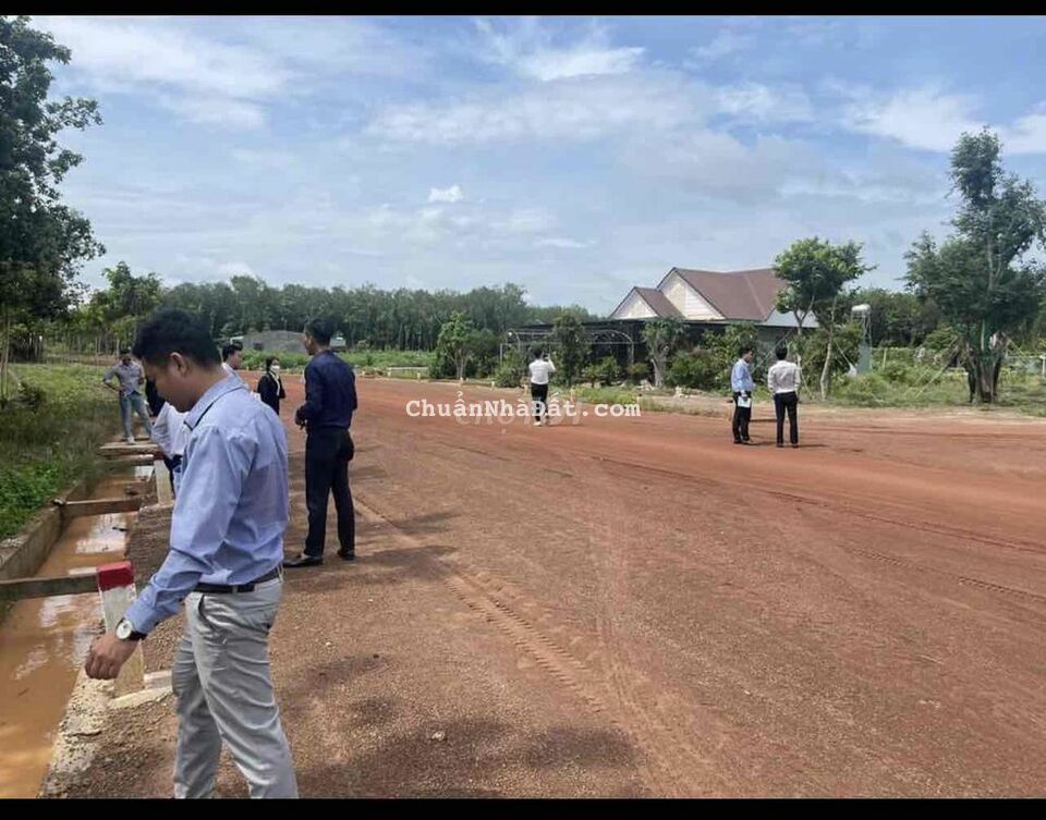 Bán Đất Mặt Tiền 18m