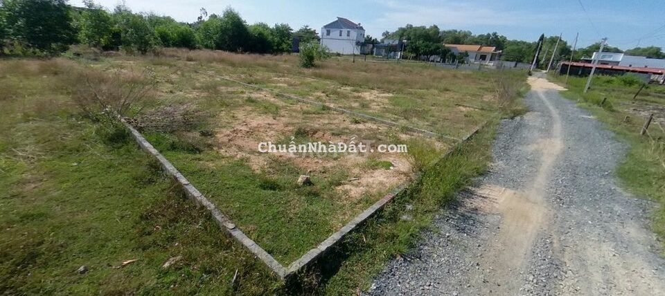 Bán đất 5x25m,đường 3m, full thổ cư, giá 1.2 tỷ,gần KDC, Tân Bình,LaGi Bán đất 5x25m,đường 3m, full thổ cư, giá 1.2 tỷ,gần KDC, Tân Bình,LaGi